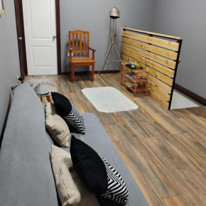 house three bedrooms